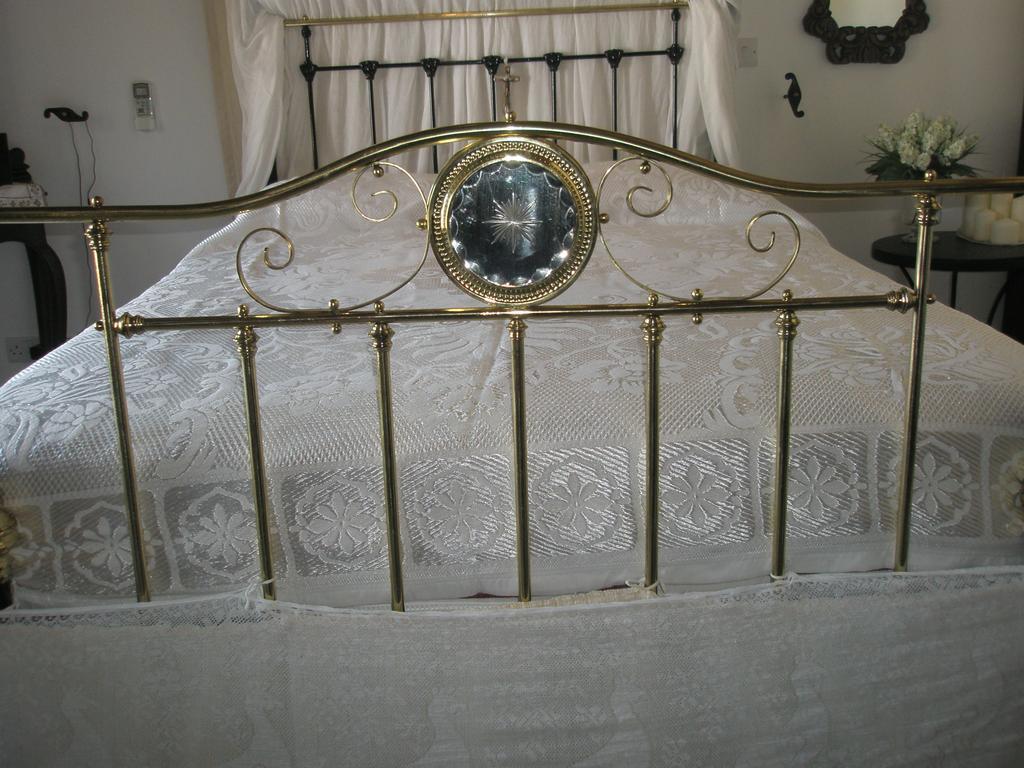 Paradise Traditional House Maroni Bagian luar foto